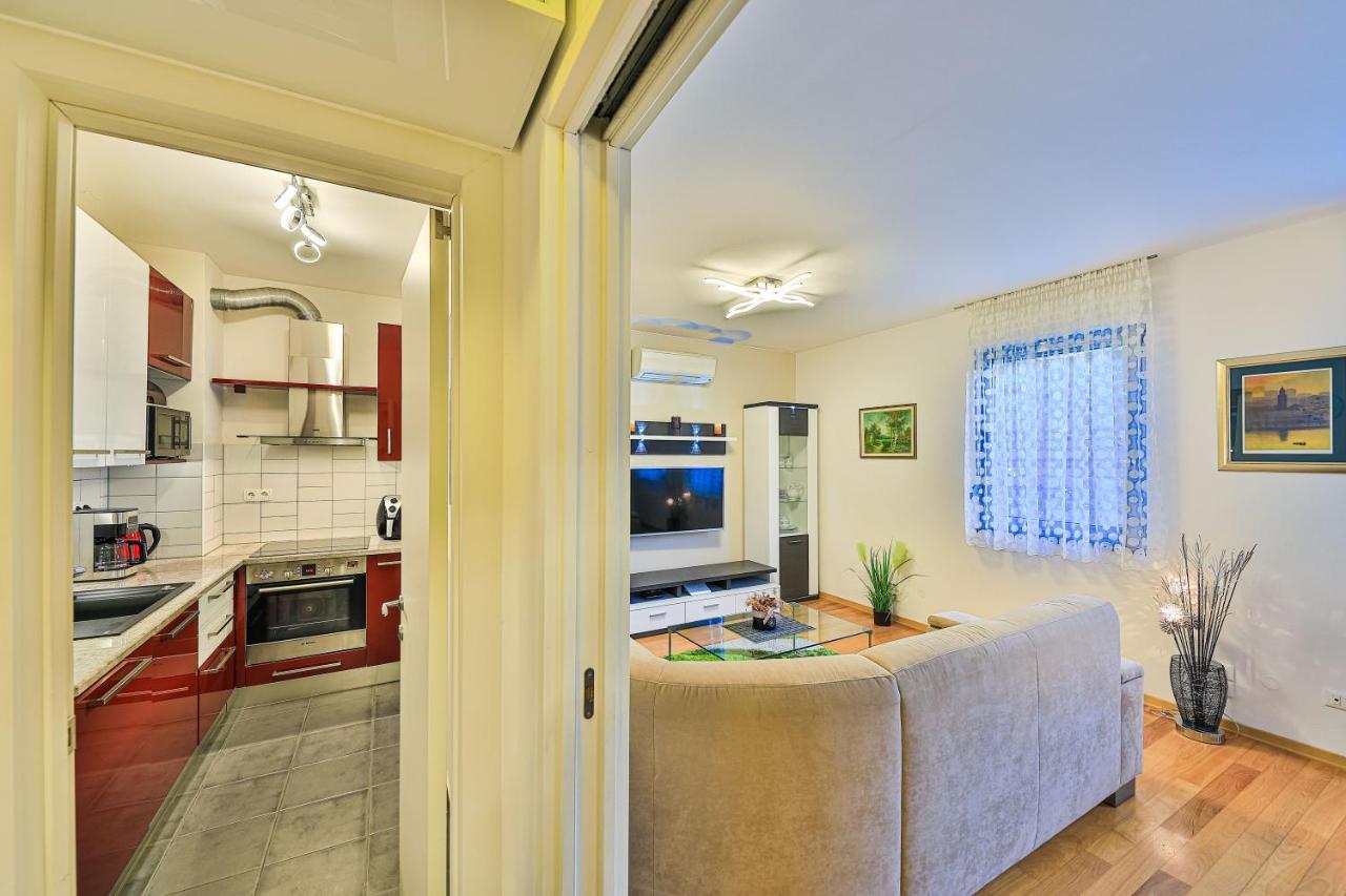 Apartman Toni Apartment Split Exterior photo